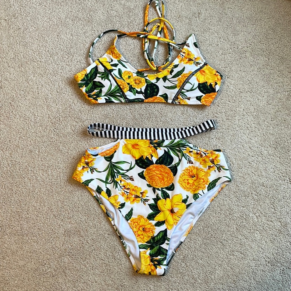 Cupshe high waisted bikini